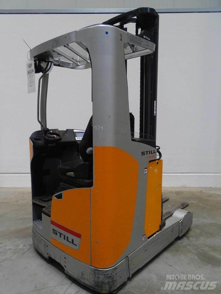 Still FM-X14 Skyvemasttruck