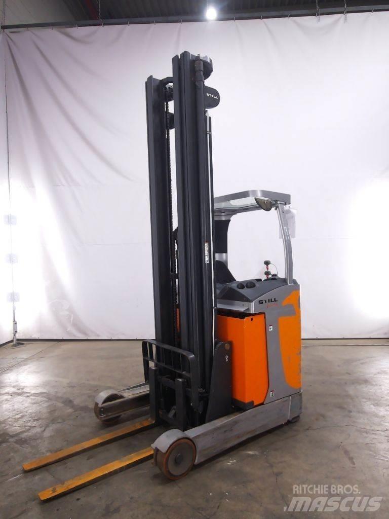 Still FM-X14 Skyvemasttruck
