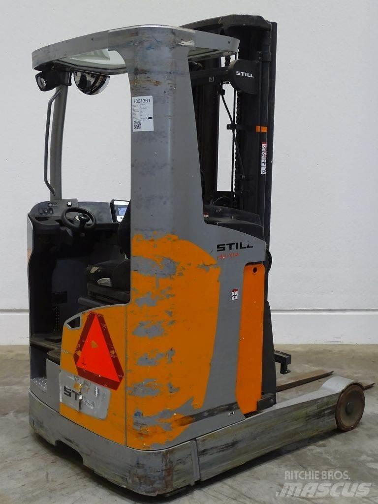 Still FM-X14 Skyvemasttruck