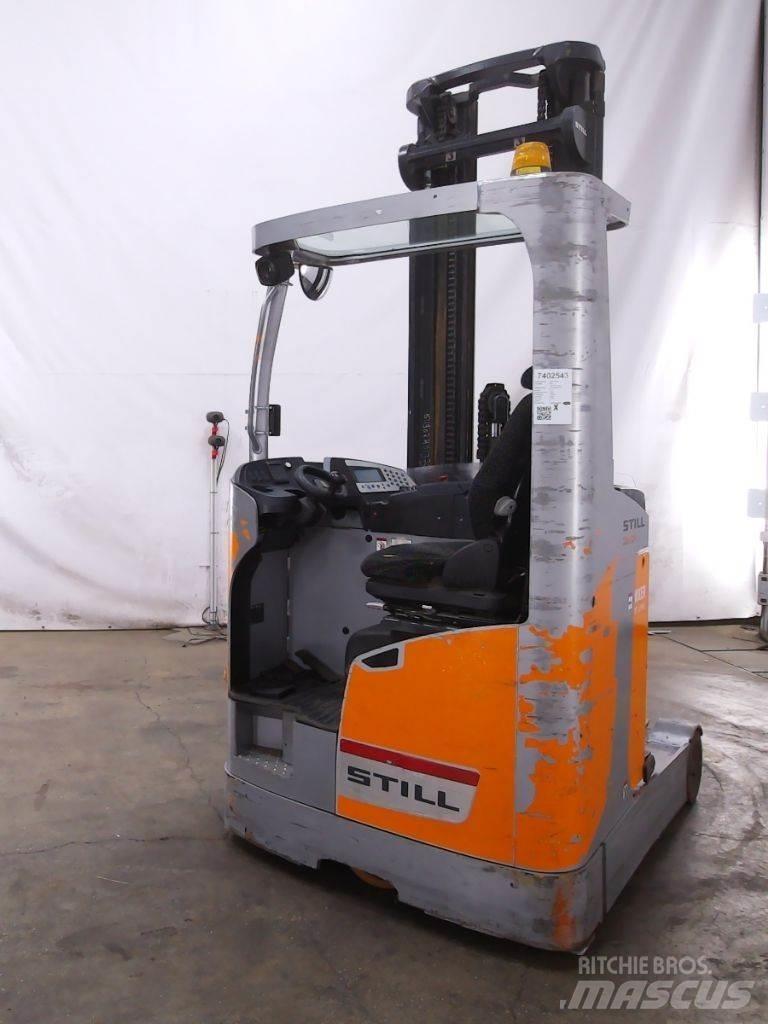 Still FM-X14 Skyvemasttruck