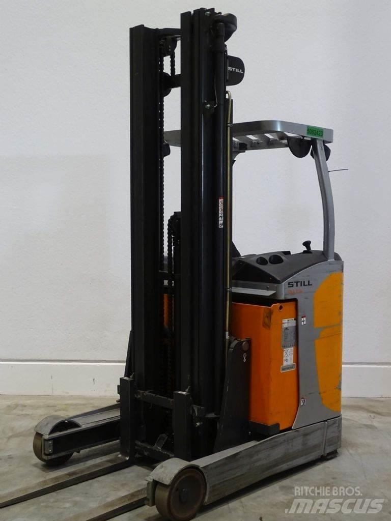Still FM-X14 Skyvemasttruck