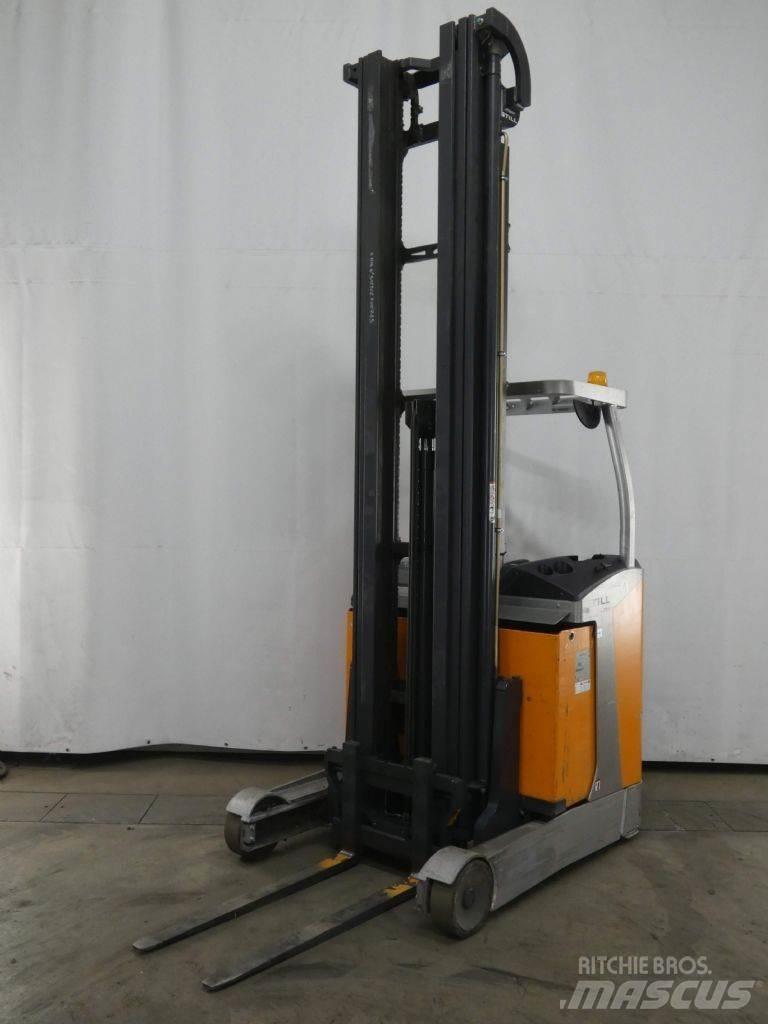 Still FM-X14 Skyvemasttruck