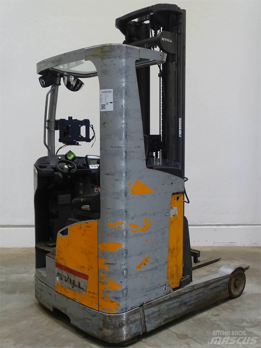 Still FM-X14 Skyvemasttruck