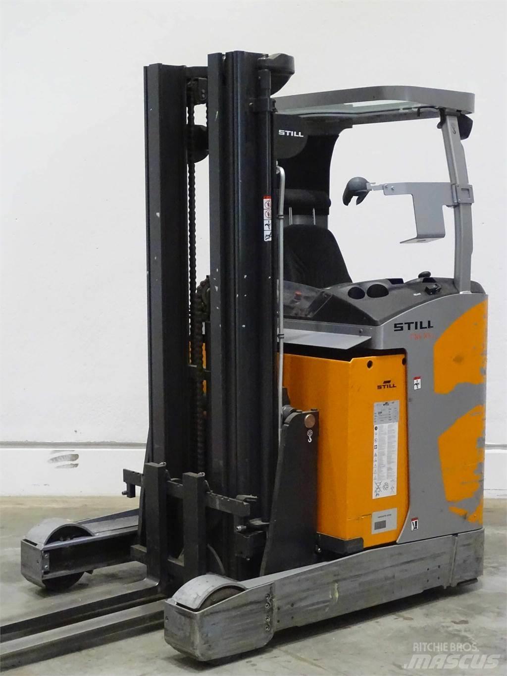 Still FM-X14 Skyvemasttruck