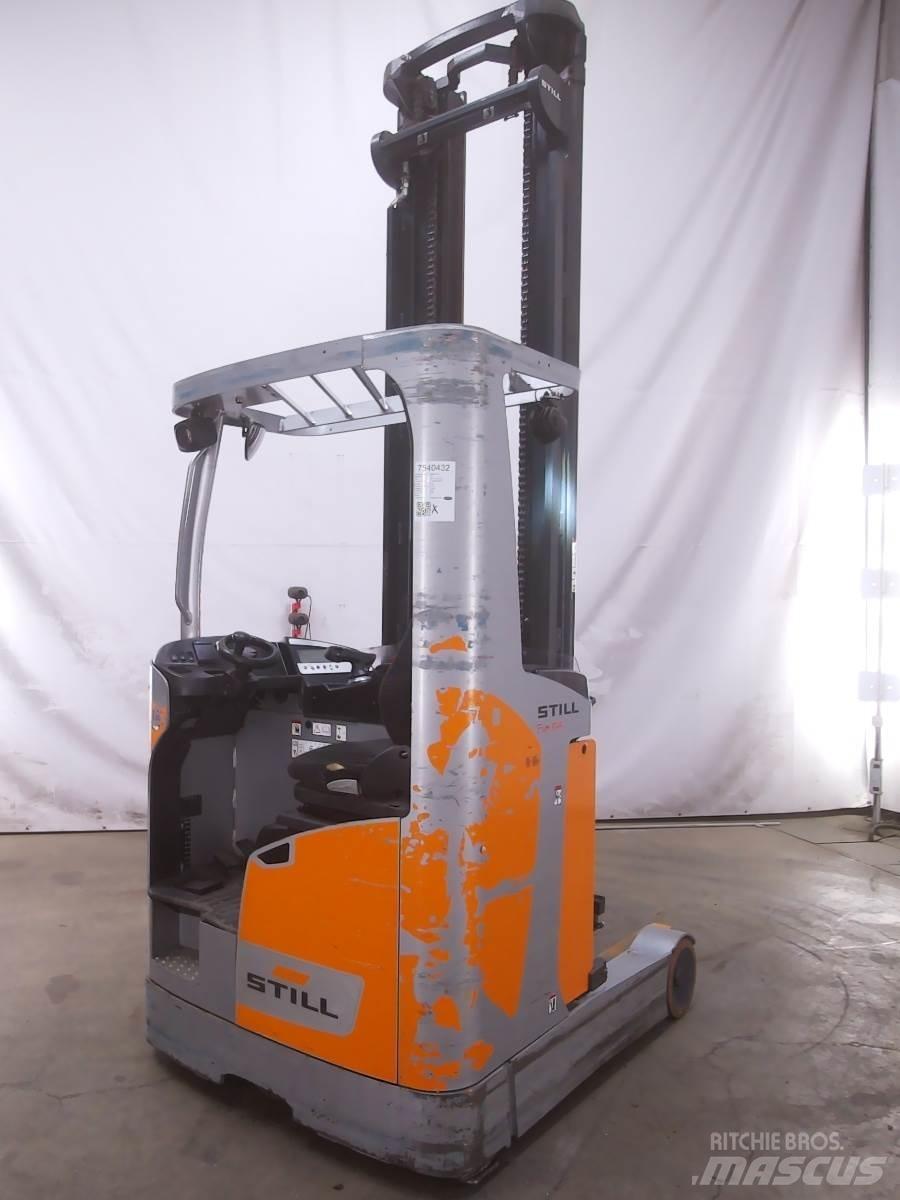 Still FM-X14 Skyvemasttruck
