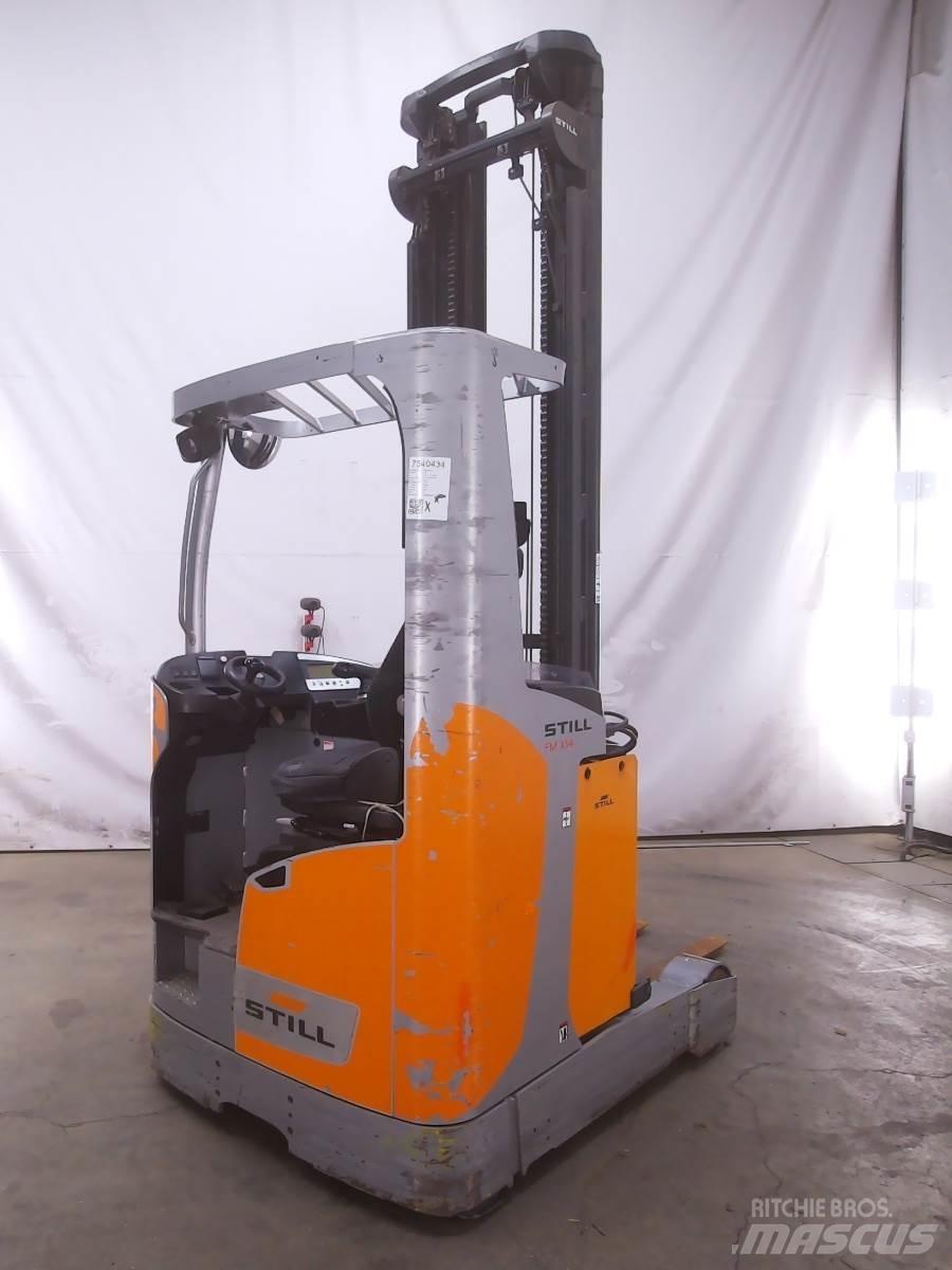 Still FM-X14 Skyvemasttruck
