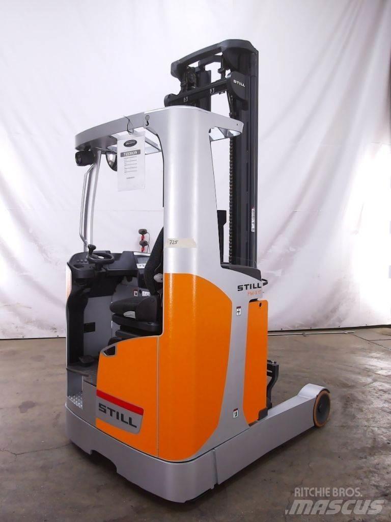 Still FM-X17 Skyvemasttruck