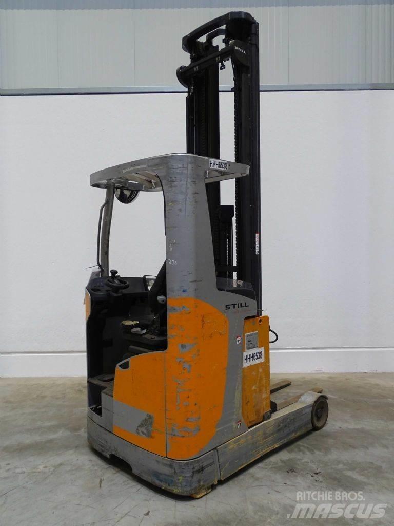 Still FM-X17 Skyvemasttruck