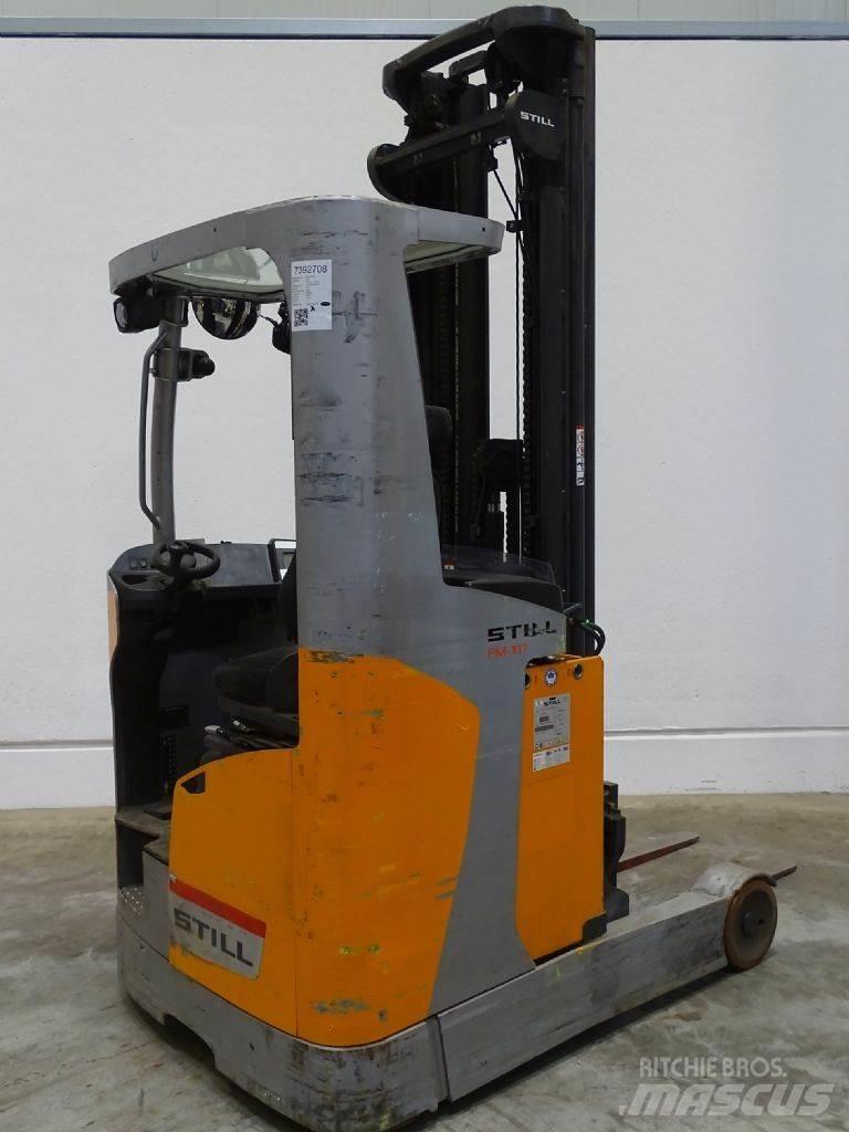 Still FM-X17 Skyvemasttruck