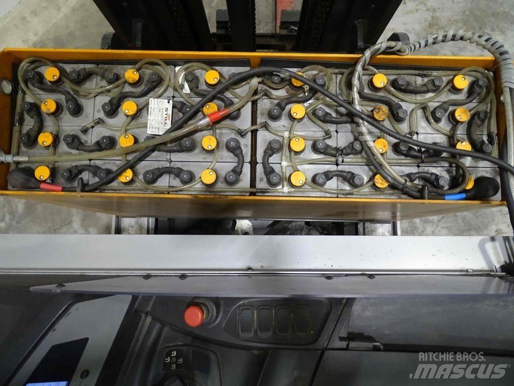 Still FM-X17 Skyvemasttruck