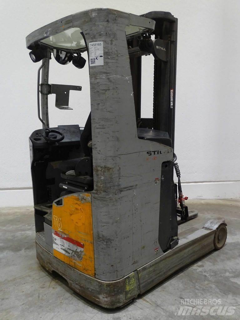 Still FM-X17 Skyvemasttruck