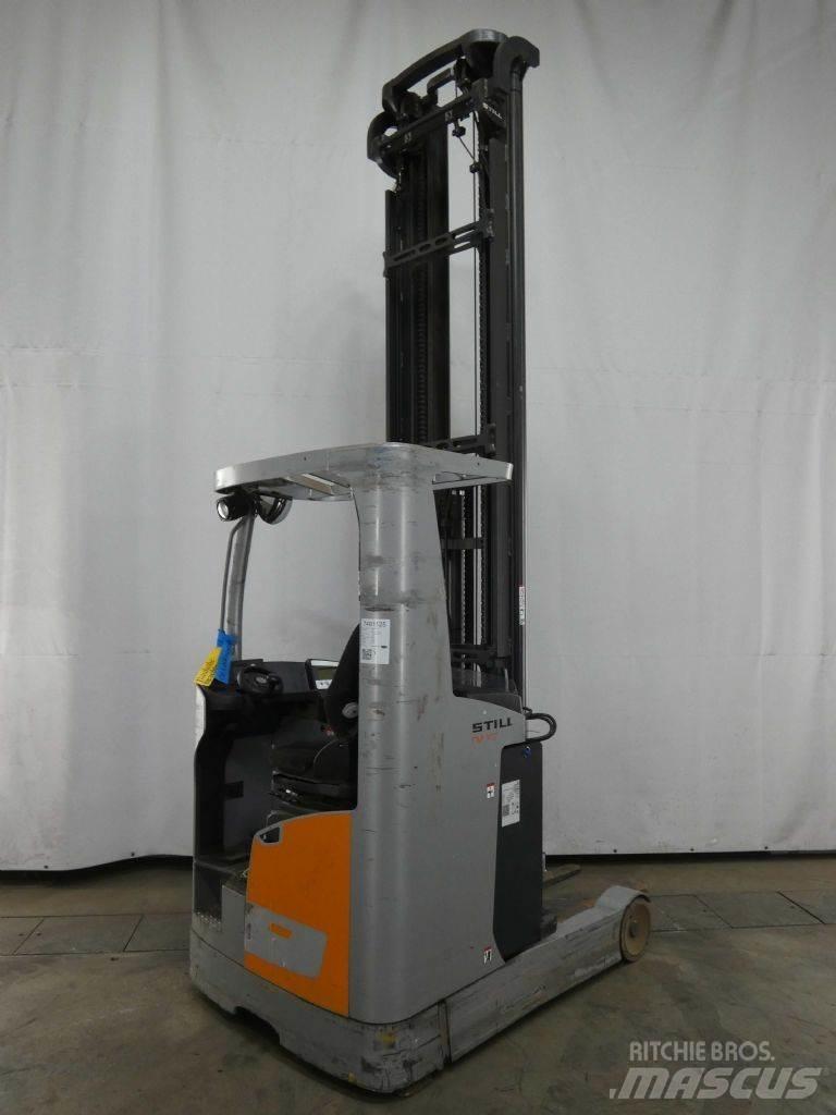 Still FM-X17 Skyvemasttruck
