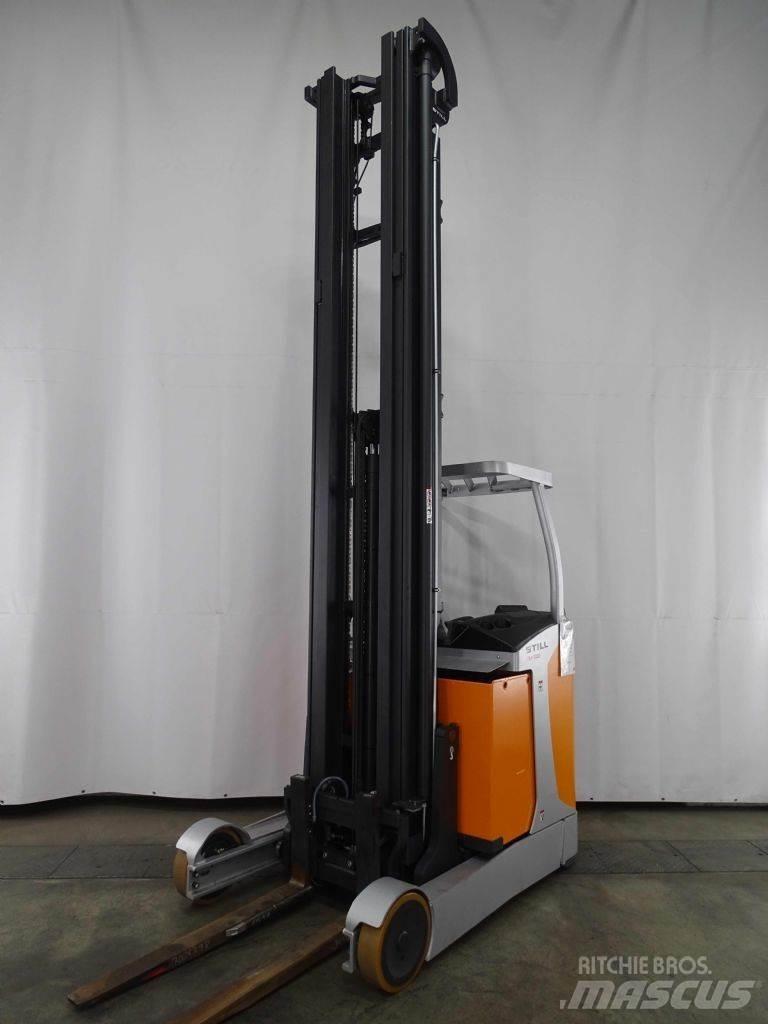Still FM-X20 Skyvemasttruck