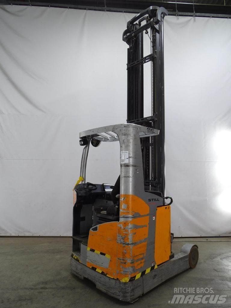 Still FM-X20 Skyvemasttruck