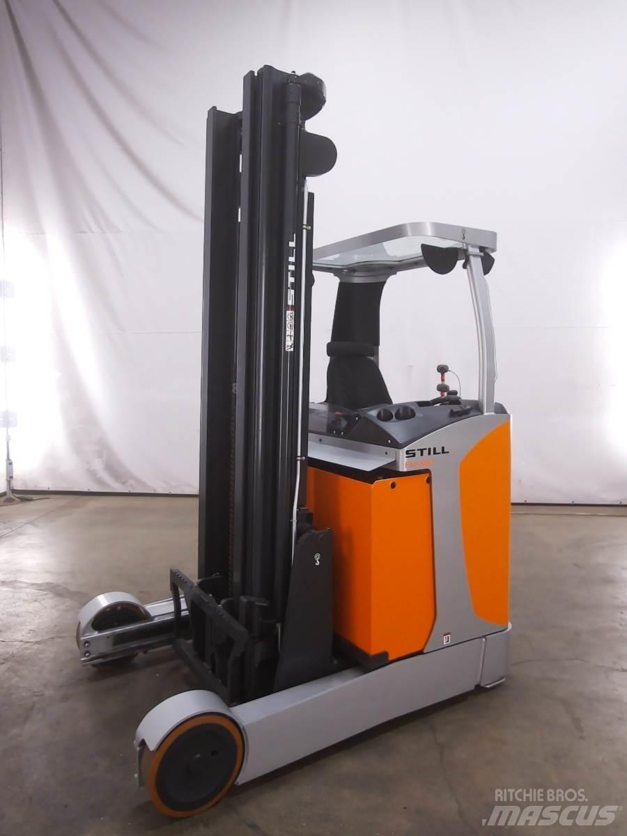 Still FM-X20 Skyvemasttruck