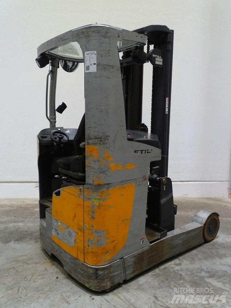 Still FM-X20 Skyvemasttruck