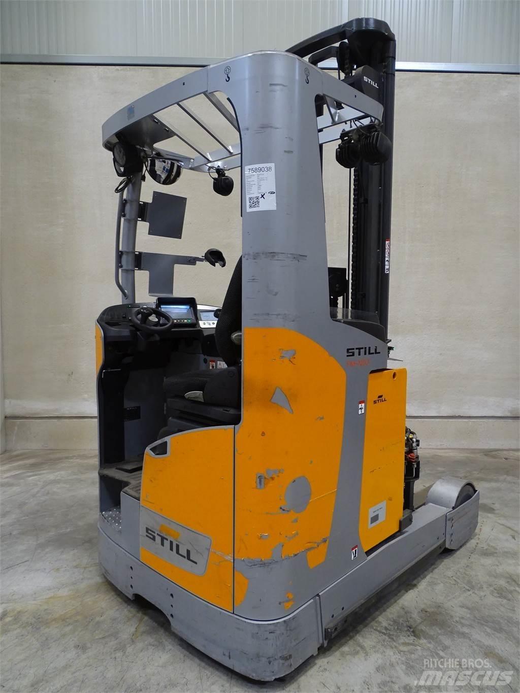 Still FM-X20 Skyvemasttruck