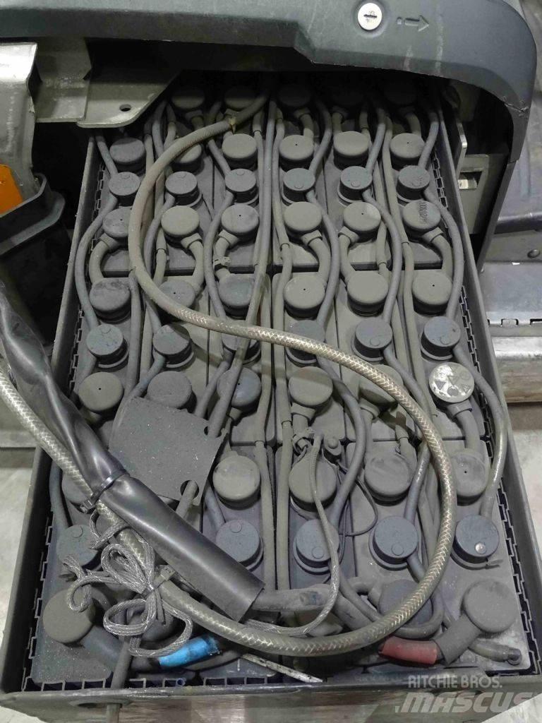 Still LTX80 Tauetraktor