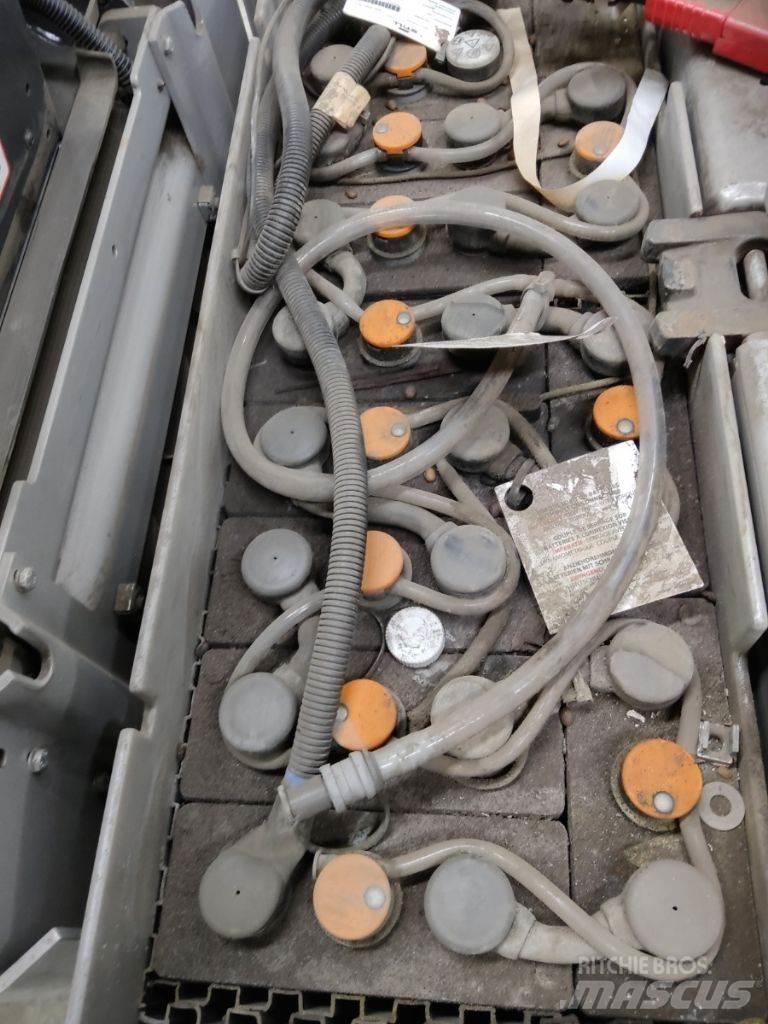Still OPX-L12 Lavtløftende plukketruck