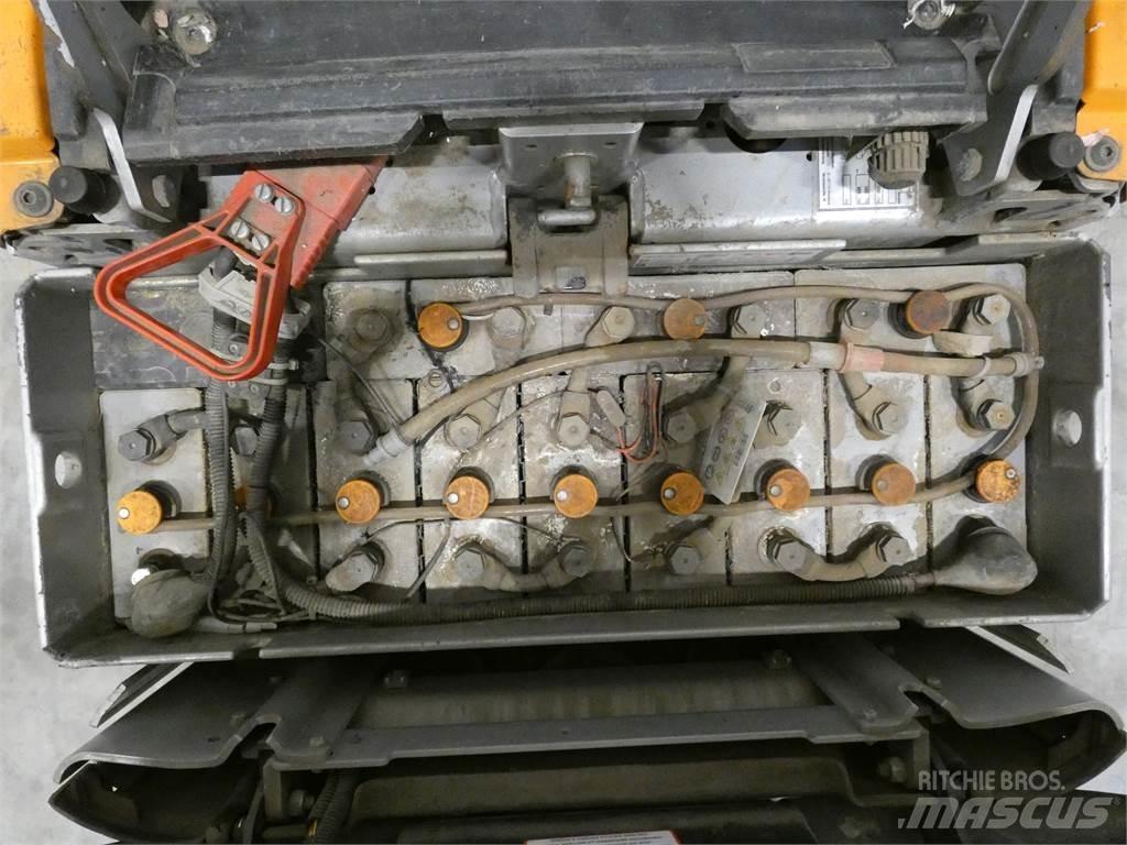 Still OPX-L12 Lavtløftende plukketruck