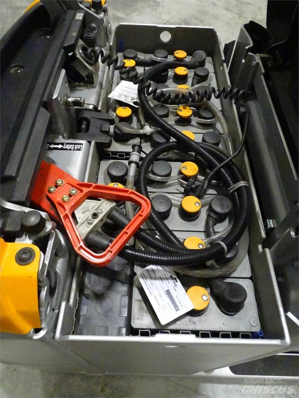 Still OPX25PLUS Lavtløftende plukketruck
