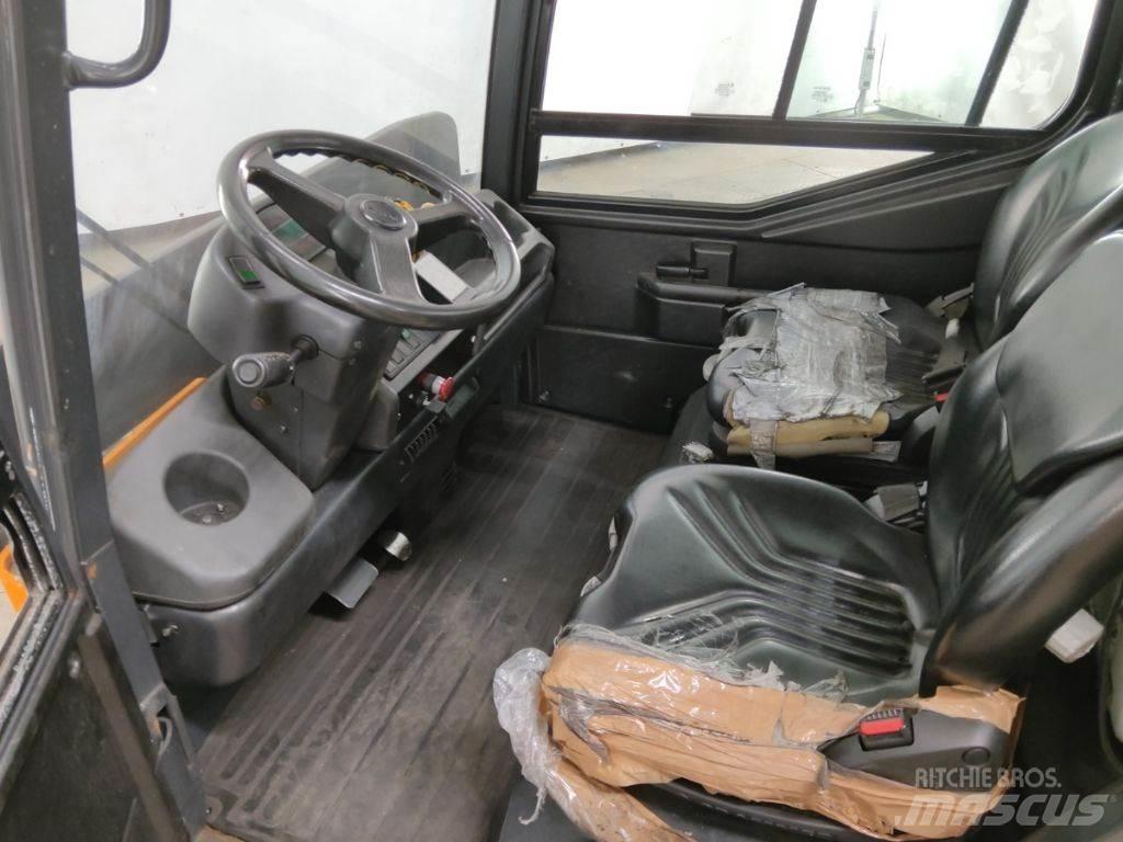 Still R07-25 Tauetraktor