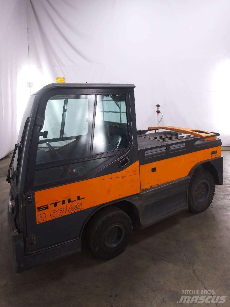 Still R07-25 Tauetraktor