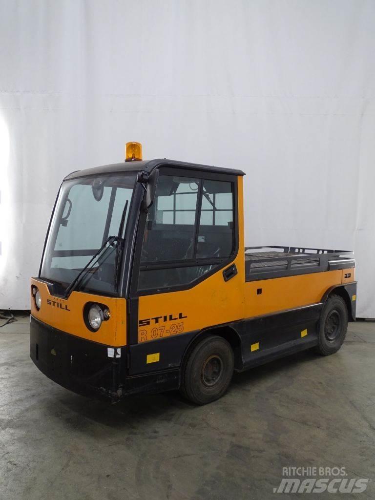Still R07-25 Tauetraktor