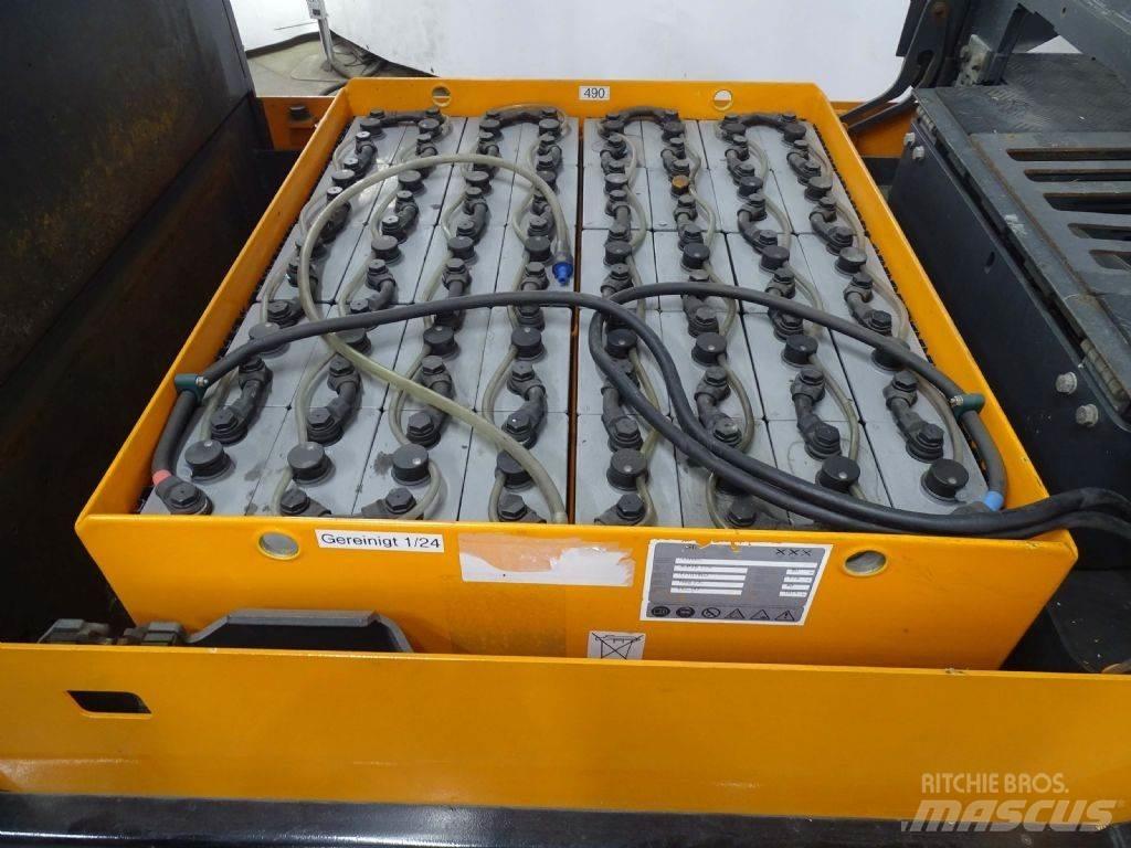 Still R07-25 Tauetraktor
