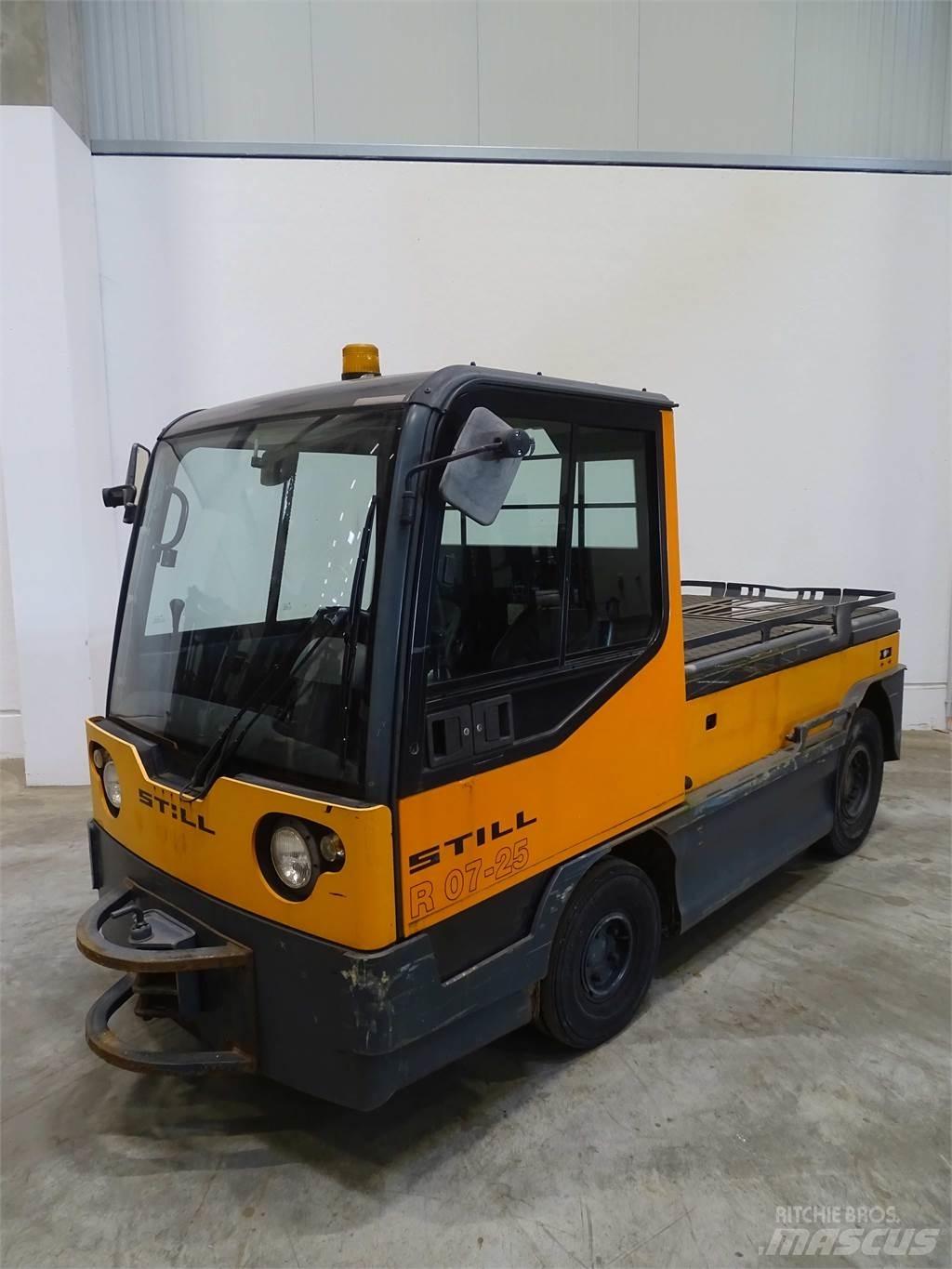 Still R07-25 Tauetraktor