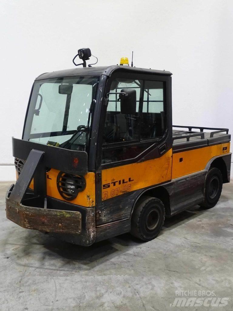 Still R07-25 Tauetraktor