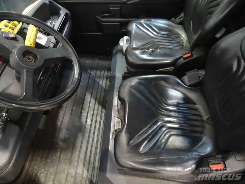 Still R07-25 Tauetraktor