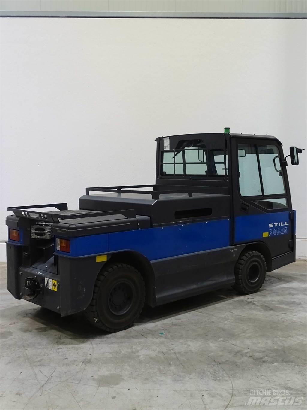 Still R07-25 Tauetraktor