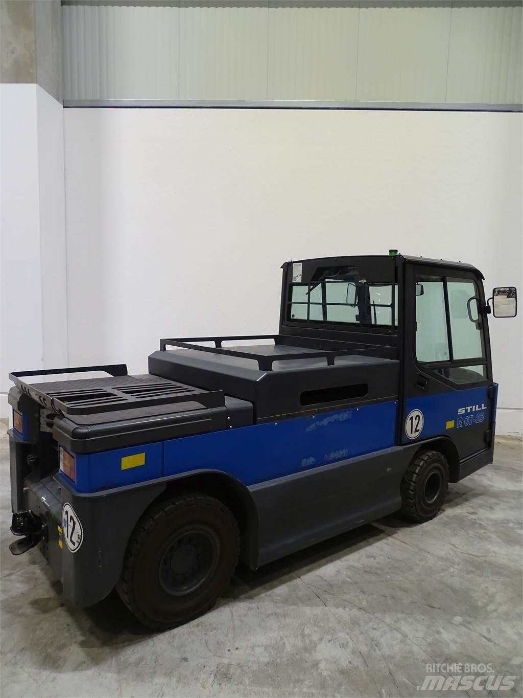 Still R07-25 Tauetraktor