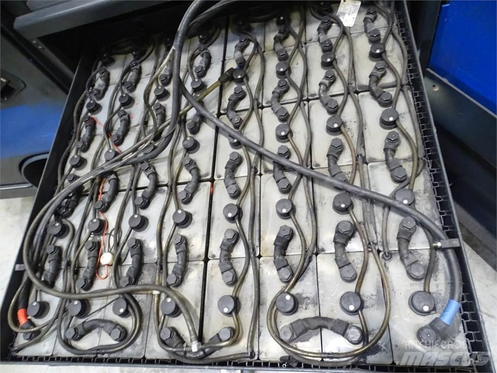 Still R07-25 Tauetraktor