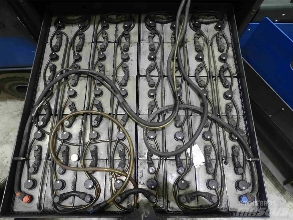Still R07-25 Tauetraktor