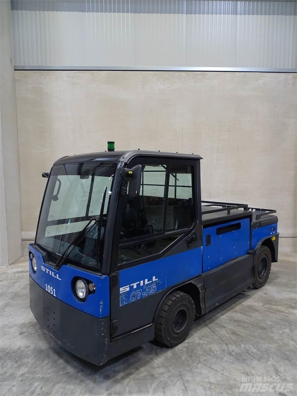 Still R07-25L Tauetraktor