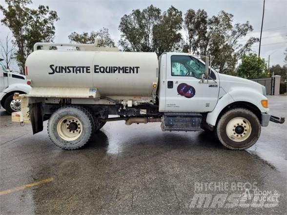 Ford F750 Vanningsvogn for støvdemping