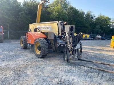 JLG 1055 Teleskoplastere