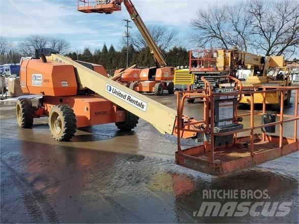 JLG 600S Teleskop bomlifter