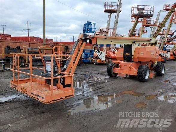 JLG 800AJ Leddede bomlifter