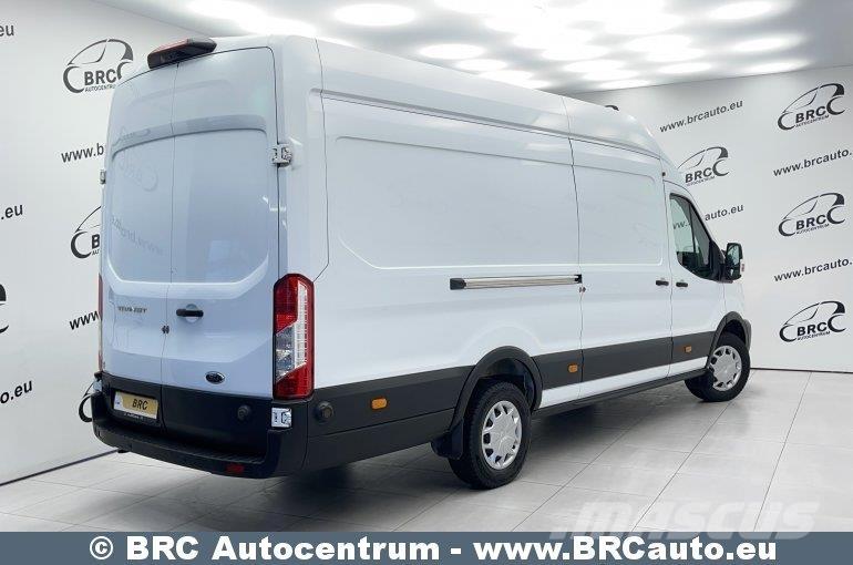 Ford Transit Lette lastebiler