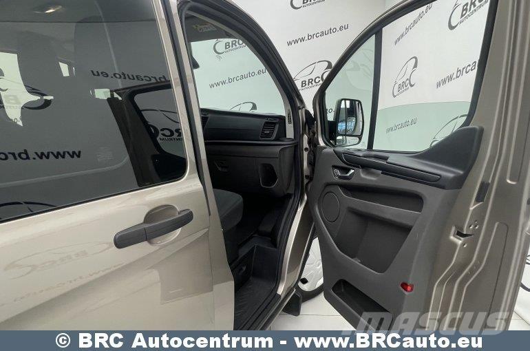 Ford Transit Custom Minibusser