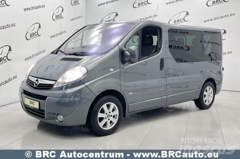 Opel Vivaro Minibusser