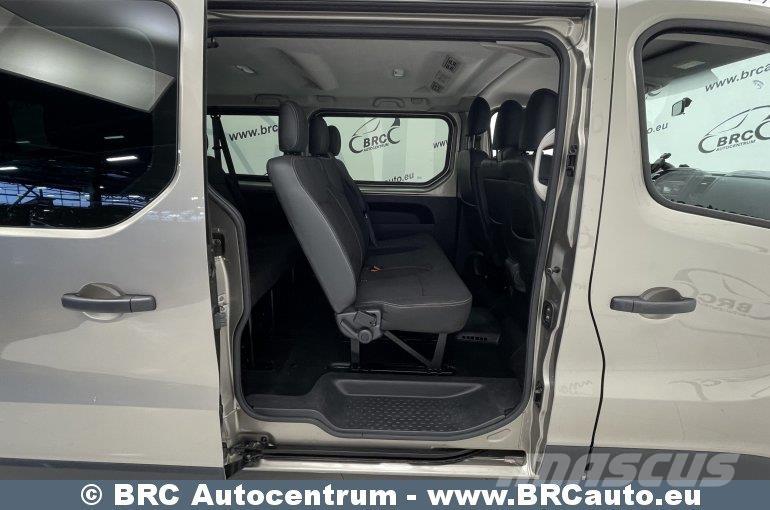 Renault Trafic Minibusser