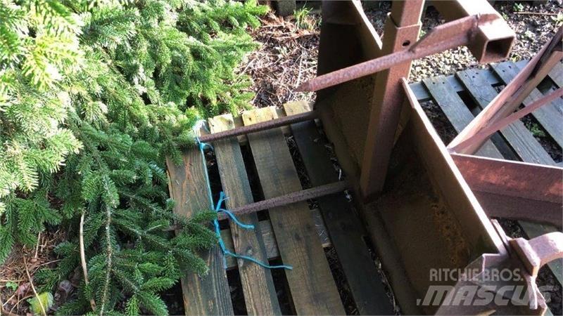  Ålø Frontlaster ektrautstyr