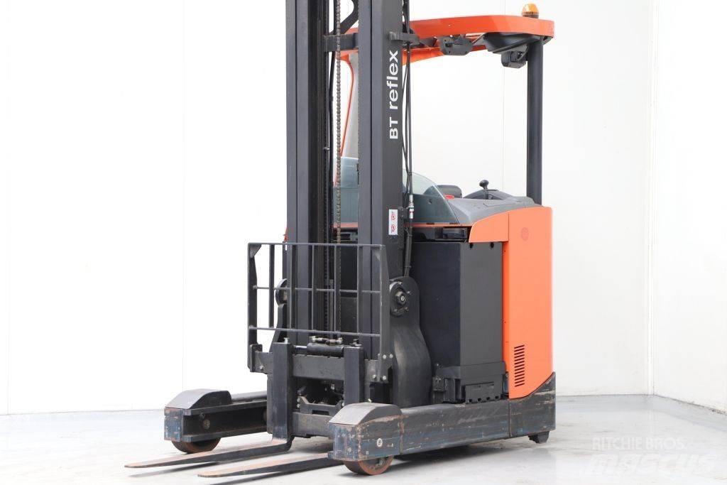 BT RRE160C Skyvemasttruck