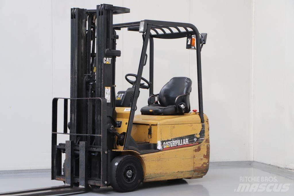 CAT EP15KRT Elektriske trucker