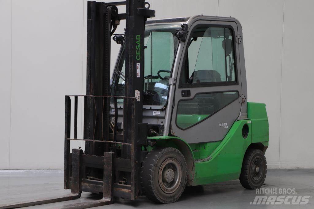 Cesab M325D Diesel Trucker