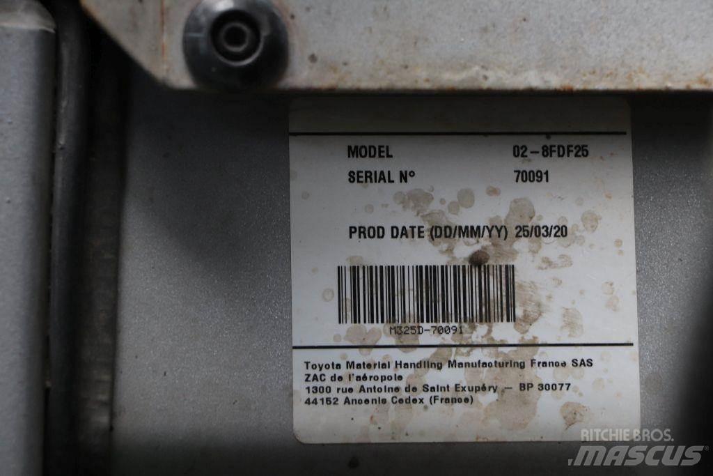 Cesab M325D Diesel Trucker